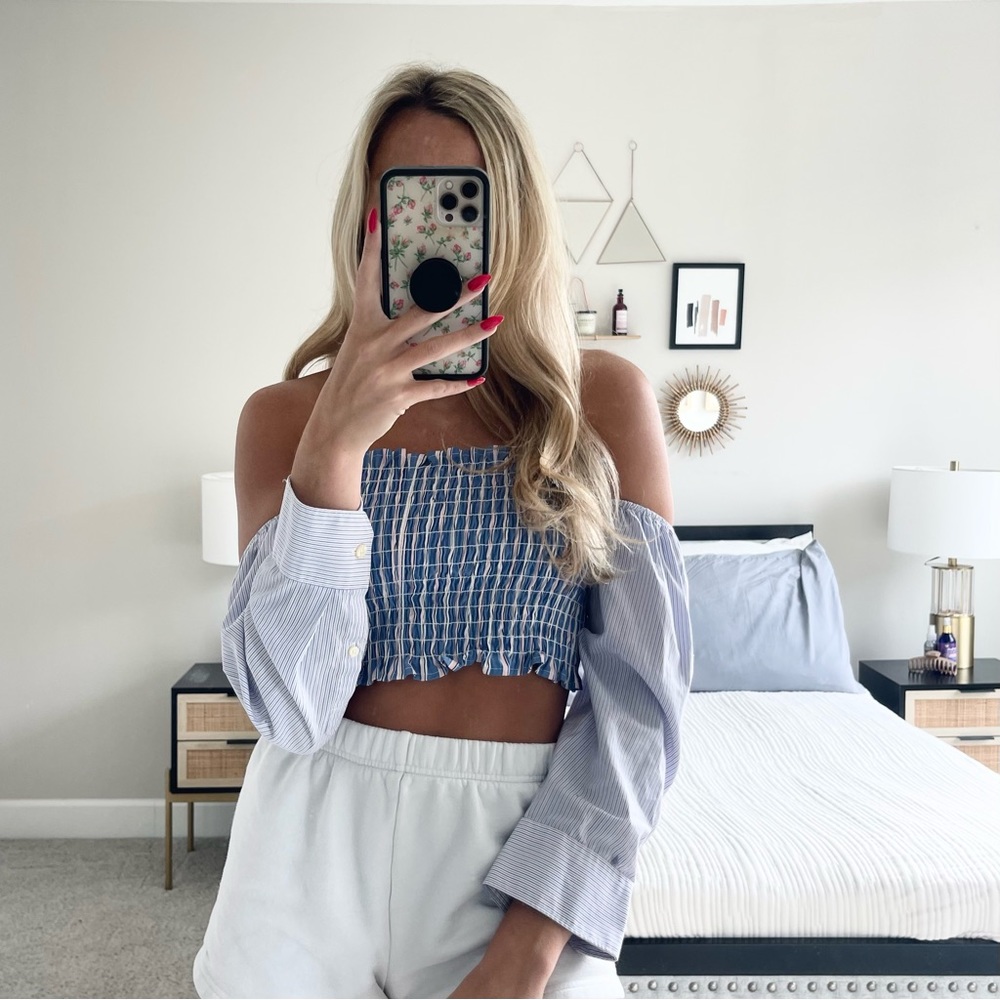 LF Long-Sleeve Crop Top